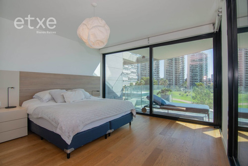Apartamento En Alquiler De 3 Dormitorios En Puerto Del Buceo