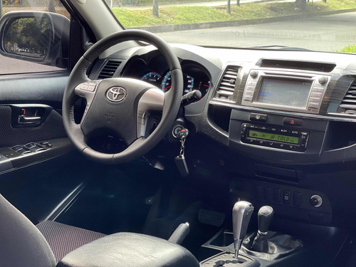 Toyota Fortuner 2015 3.0 Sr5 169 Hp
