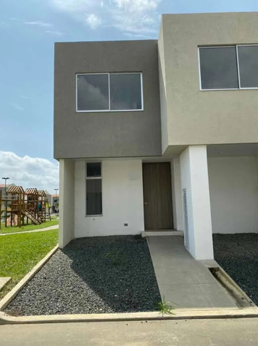 Venta De Casa En Condominio Ciudad Country, Jamundi 1731.