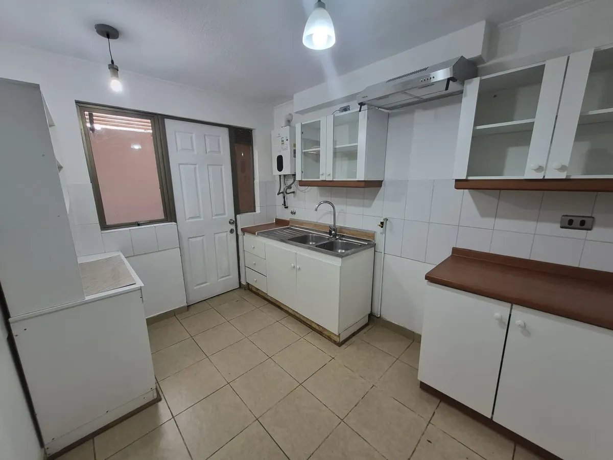 Imagen 5 de 13 de Arriendo En Altos Del Parque Ii