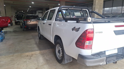Toyota Hilux Pick-Up 2.4 Cd Dx 150cv 4x4