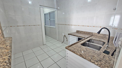 Frente Para O Mar, 2 Dormitórios, Suíte, Ampla Sacada, Garagem, R$ 520 Mil, Ocian, Em Praia Grande - (ap1375).