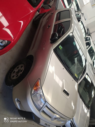 Toyota Hilux Sr. 4x4 3.0 M/t