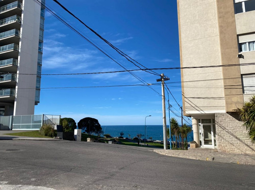 Imagen 2 de 14 de Dpto. 2 Amb. Mar Del Plata - Playa Grande - 100 Mts Del Mar