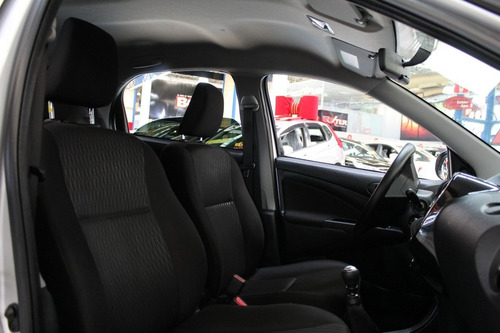 Imagem 8 de 15 de Toyota Etios 1.3 X 16v 2020