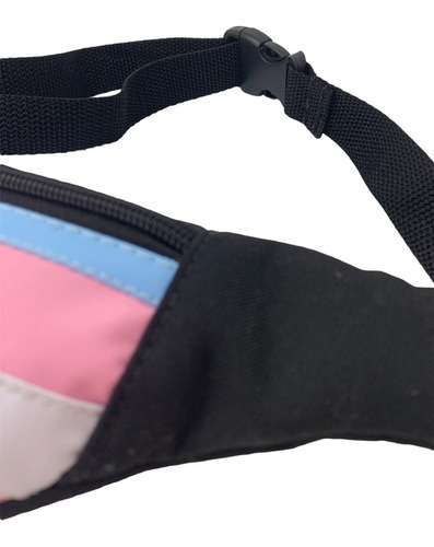 Imagem 4 de 5 de Pochete Esporte Transversal Trans | Linha Pride Lgbtqia+
