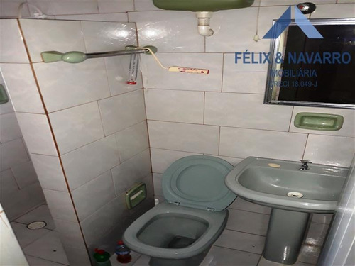 Imagem 4 de 7 de Casa Fundos - 02 Comodos - 802