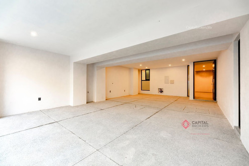 Casa Nueva De Lujo Con Sótano En Venta Villa Verona