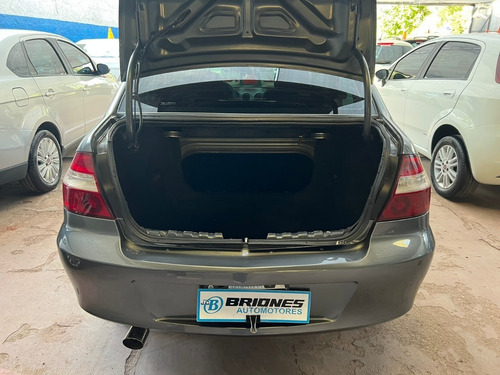 Imagen 6 de 8 de Chevrolet Prisma 1.4 Ls 2012