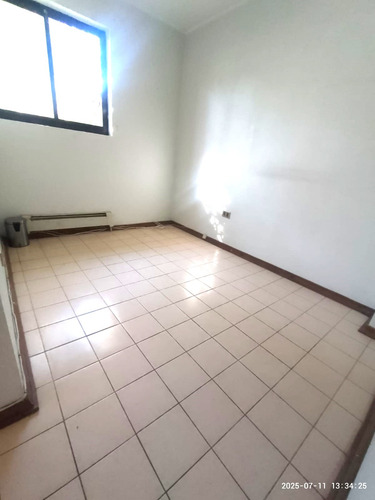 Arriendo De Gran Casa Ideal Para Empresas, Instituciones
