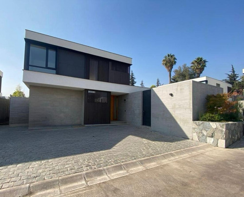 Moderna Casa 4d,5b En Condominio, Los Dominicos