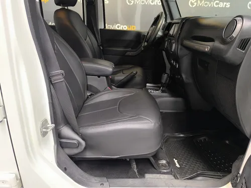 Jeep Wrangler Unlimited 3.6 Sport Unlimited
