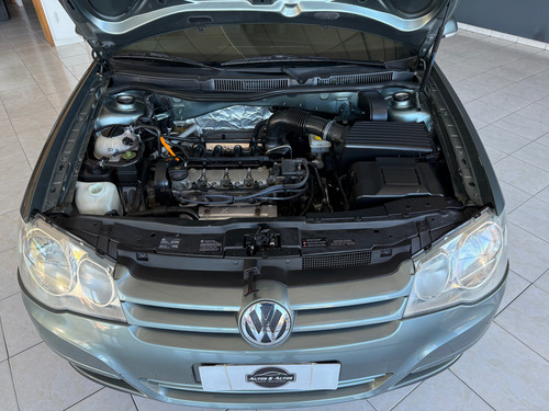 Volkswagen Golf 1.6 Advance