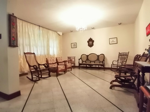 Imagen 2 de 20 de Venta Casa Lote 292.8 Mt2 (para Inversión O Vivienda) En El Sector De Belén