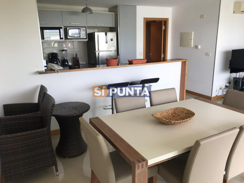 Imagen 4 de 10 de Apartamento En Alquiler