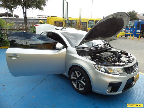 Imagen 20 de 25 de Kia Cerato Koup