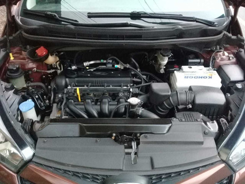 Imagem 5 de 12 de Hyundai Hb20x 2014 1.6 Premium Flex 5p