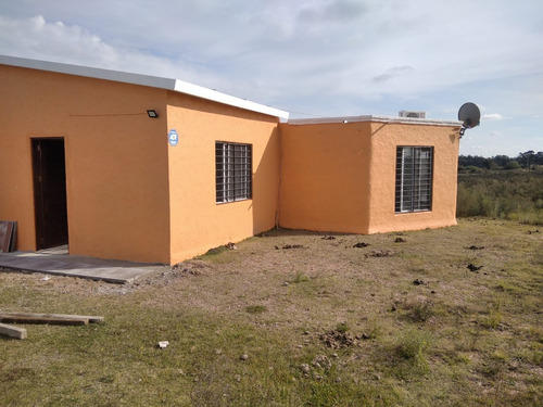 Imagen 2 de 12 de Vendo Muy Linda Chacra, Casa A Nuevo, Cañada Con Agua Permanente Todo Alambrado Consulte