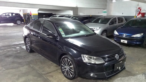 Volkswagen Vento 2011 2.0 Sportline Tsi 200cv Dsg Negro Aut