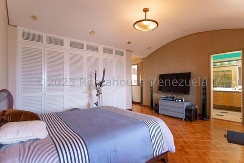 Imponente Casa V.i.p. En Venta En La Urb. Cerro Verde / Mls #24-5196 / Brayan Contreras
