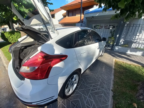 Ford Focus III 2.0 Se Plus Mt