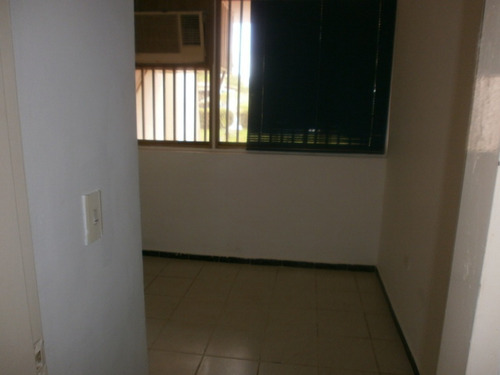 Imagen 19 de 28 de Apartamento Pb En Venta Río Chico