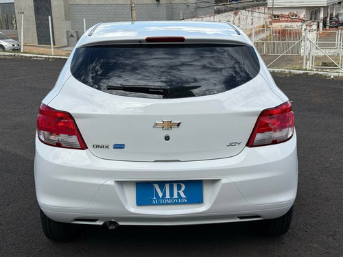 Chevrolet Onix 1.0 MPFI JOY 8V FLEX 4P MANUAL