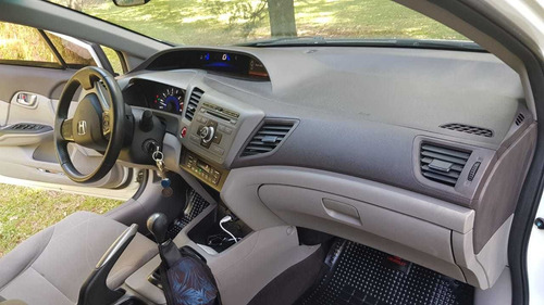 Honda Civic 1.8 Lxs Mt 140 Cv (impecable)