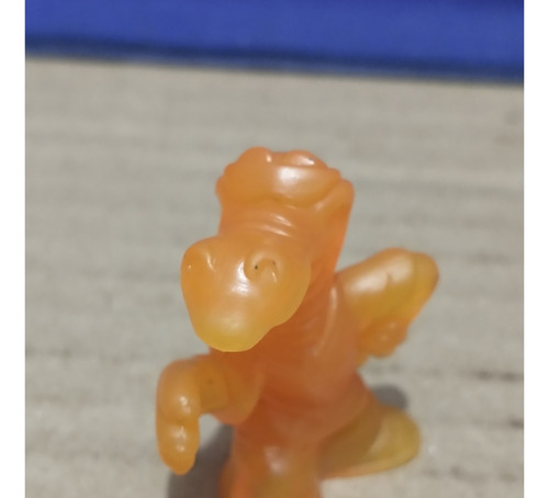 Figura Cocodrilo Naranja Sabritas Skater 2005 (Usado)