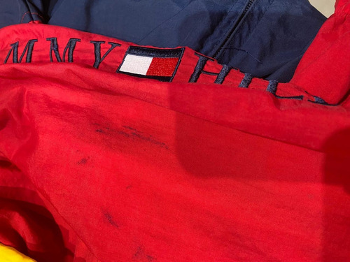 Campera Tommy Hilfiger M (Usado)
