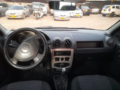 Renault Logan 1.6 Expression Fii