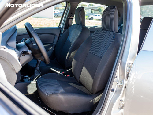 Imagen 11 de 25 de Renault Nuevo Logan Life 1.0 Ex. Full | Permuta / Financia