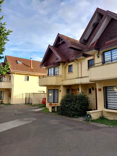 Venta Casa En Lomas De San Sebastián