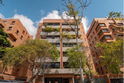 Vendo Exclusivo Apartamento En Campo Alegre    Sm#24-19773