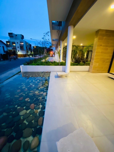 Imagen 6 de 22 de Venta Eg12 Playa Grande Terraza De 84 M2