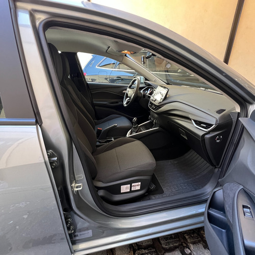 Chevrolet Onix plus 1.0 Lt