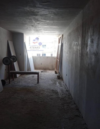 Atenas Inmobiliaria, Vende Aptos. Precio Insuperables