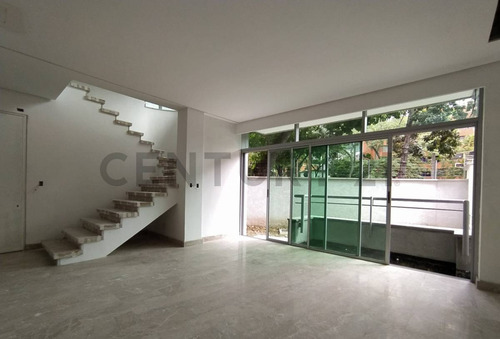 La Castellana. Lujoso Apartamento En Venta A Estrenar