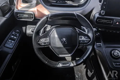 Peugeot Rifter 1.2 Puretech Allure Pack At
