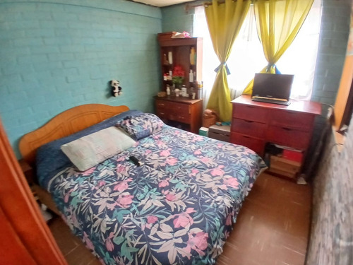 Casa + Posible Local Comercial 3d, 1b, Acceso 2 Autos