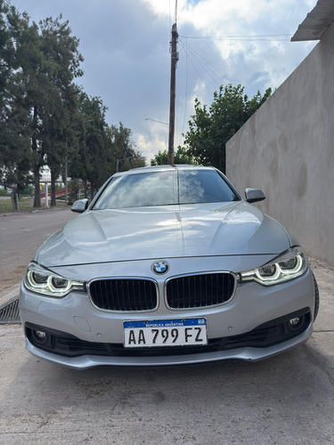 BMW Serie 3 2.0 320i Sedan Executive