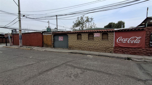 Casa En Venta De 2 Dorm. En Maipú