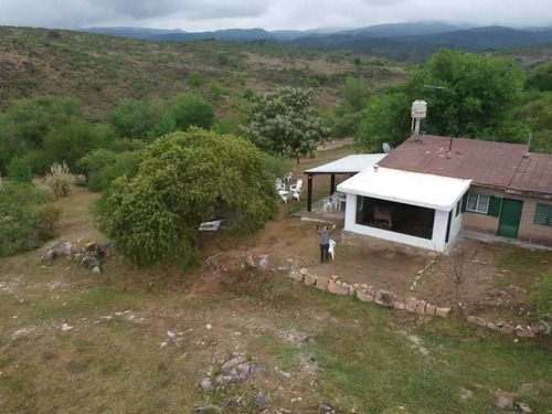 Imagen 12 de 14 de Casa De Campo Sobre Rio San Antonio, Carlos Paz, Mayu Sumaj