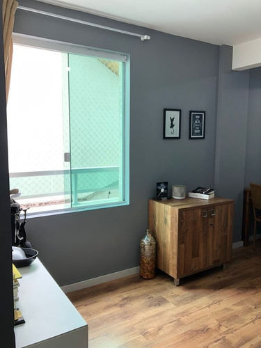 Imagem 9 de 15 de Apartamento Em Água Verde - Curitiba - 6179