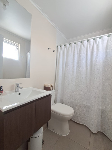 Venta Amplia Casa Sector Costa Laguna