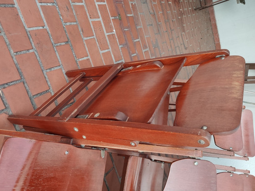 Sillas De Madera Plegables Chinas En Lote Con Detalles X 9