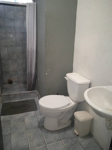 Imagen 5 de 9 de Apartamento En Urb. 27 De Febrero Menca Bloque 45 Guarenas
