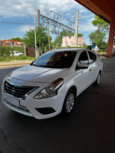 Nissan Versa 1.6 Sense Mt