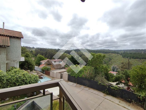 Casa En Venta Los Almendros, Reñaca, 5d Y 4b, Viña Del Mar