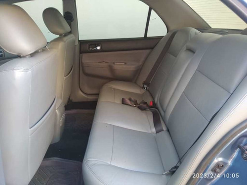 Imagen 8 de 10 de Mitsubishi Lancer Touring 2012